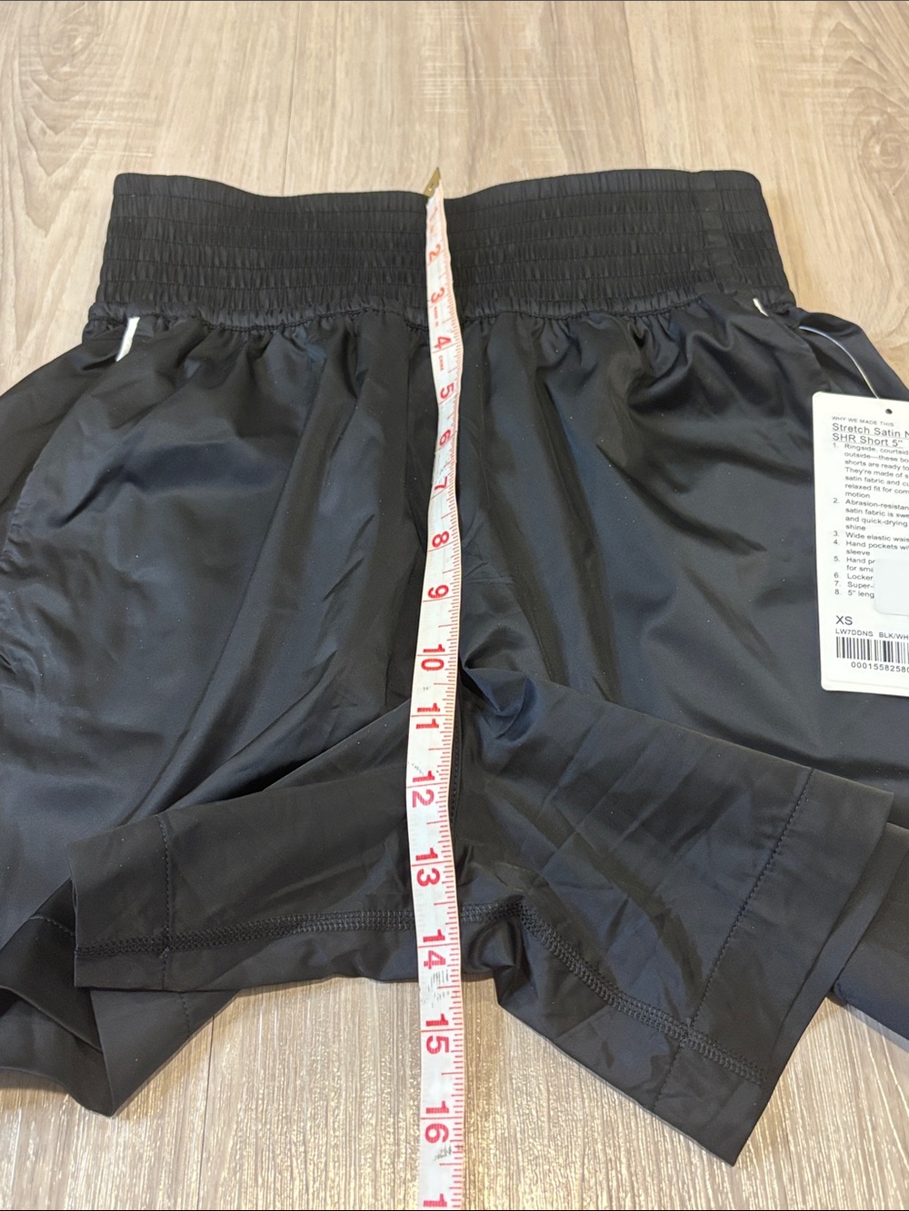 Lululemon Stretch Satin Nylon Super-High-Rise Short 5" in black Size XS - Picture 16 of 16